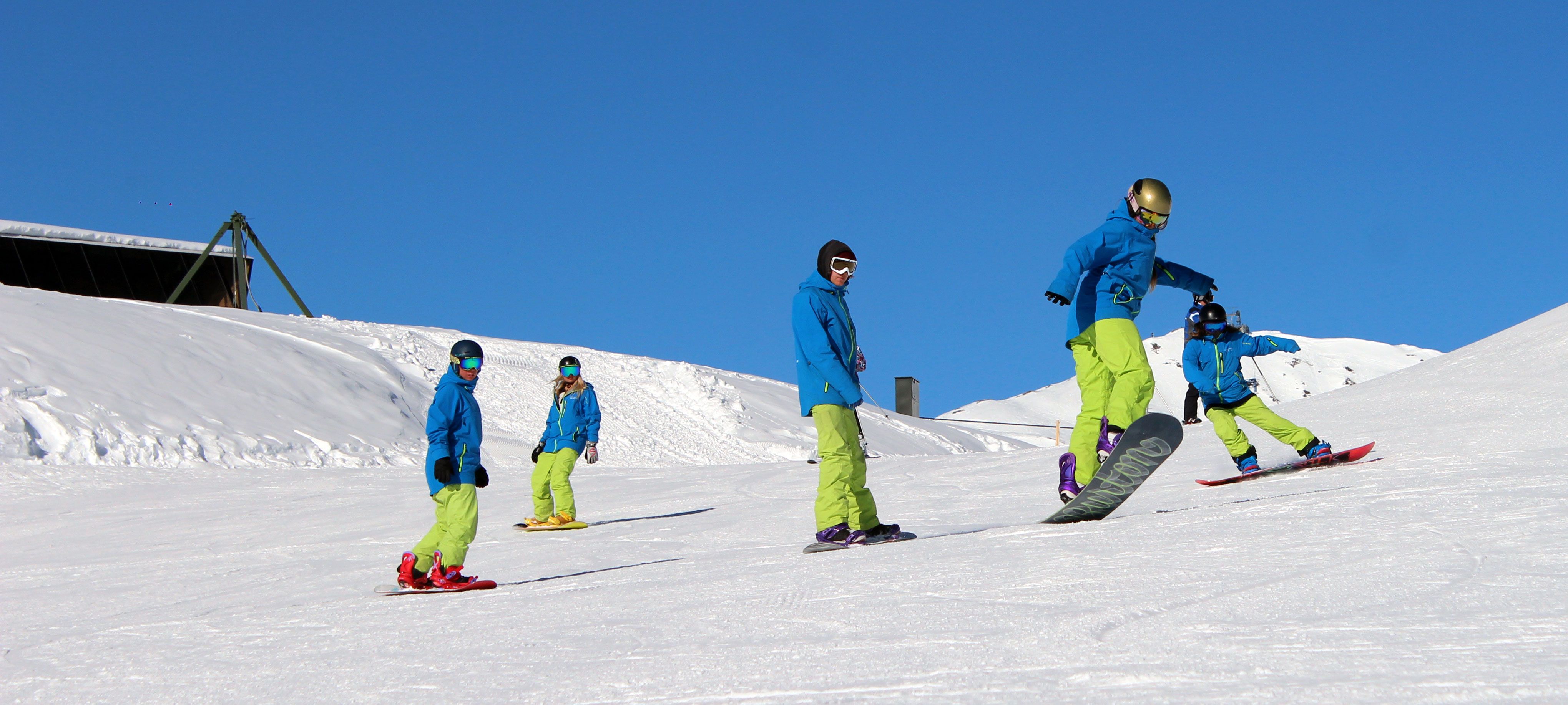 Snowboard School SMT Mayrhofen